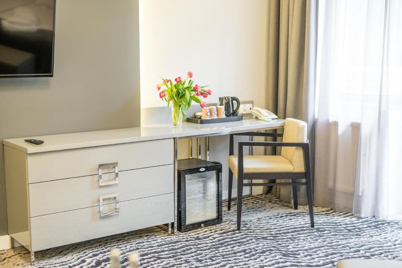 Seapark Hotel Wellness & Spa โควอบเซก ภายนอก รูปภาพ