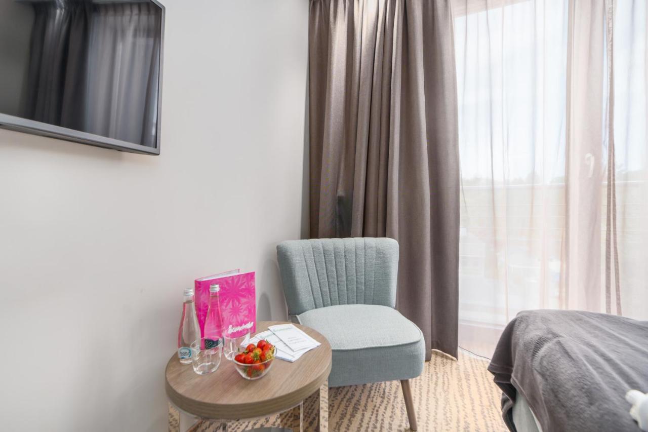 Seapark Hotel Wellness & Spa โควอบเซก ภายนอก รูปภาพ