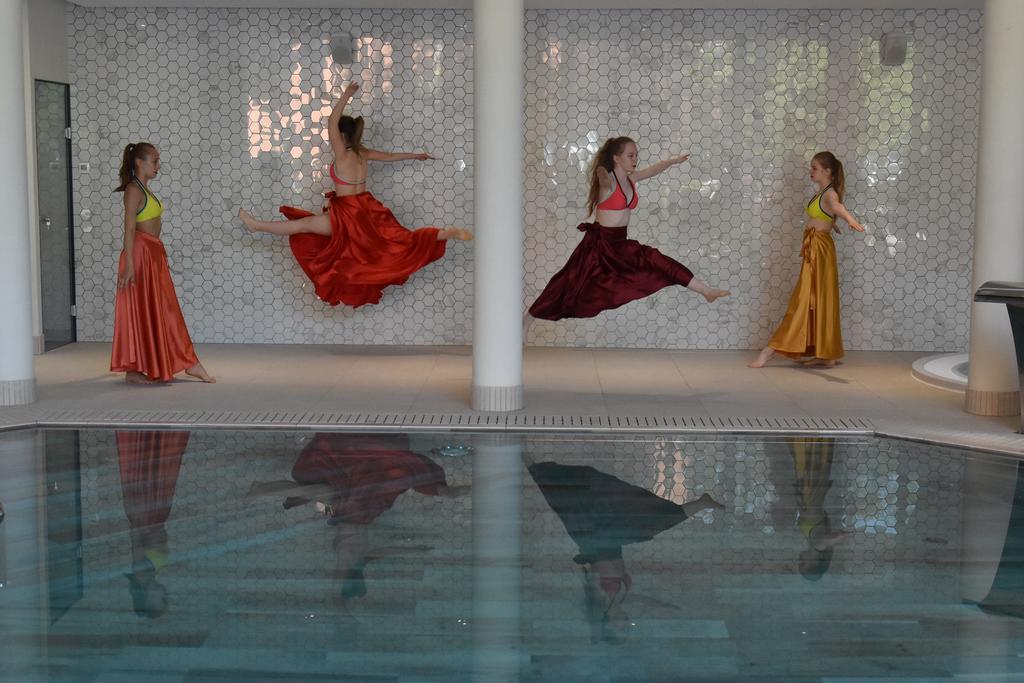 Seapark Hotel Wellness & Spa โควอบเซก ภายนอก รูปภาพ